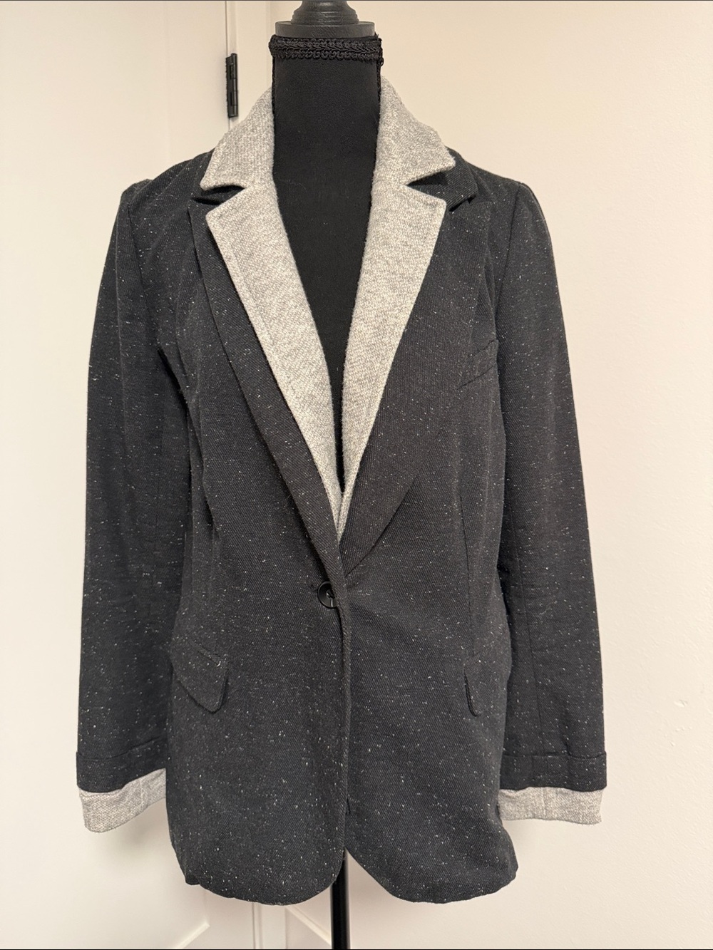 Women's Navy speckled Blazer with Gray removable Trim. Perfect for Fall layering
